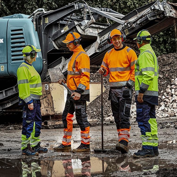 Hi-vis clothing